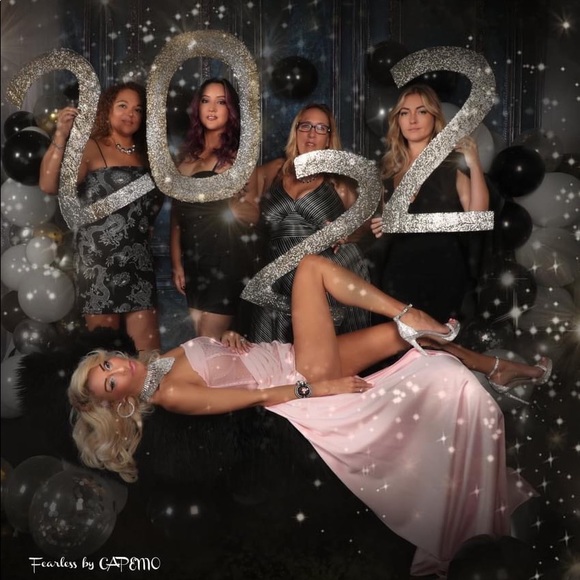 Meet your Posher, Carissa - Picture 2 of 6